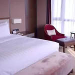 The Qube Hotel Shanghai Xinqiao