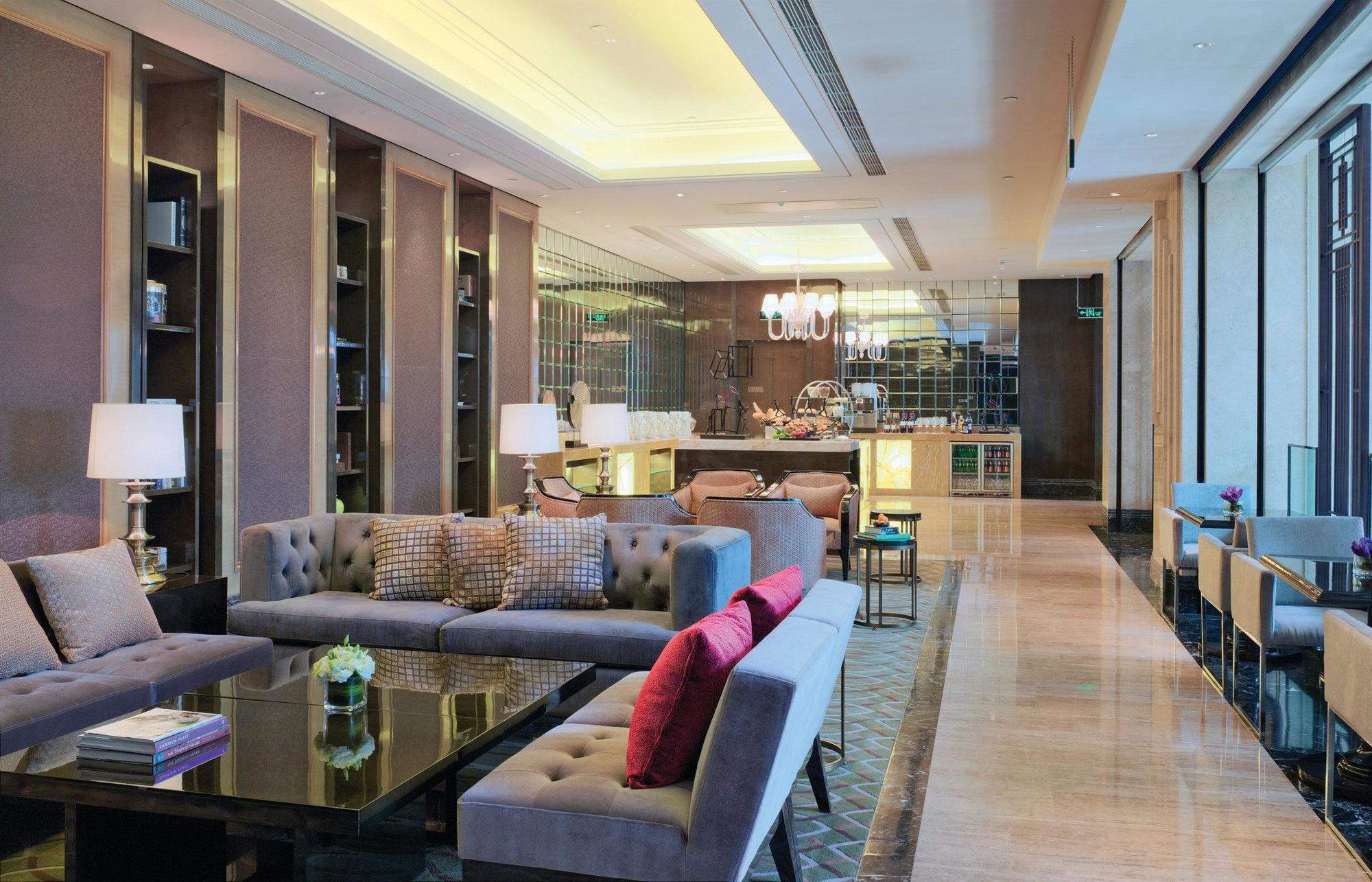 The Qube Xinqiao Hotel 5*