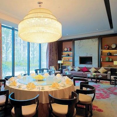 Hotel The Qube Xinqiao 5*