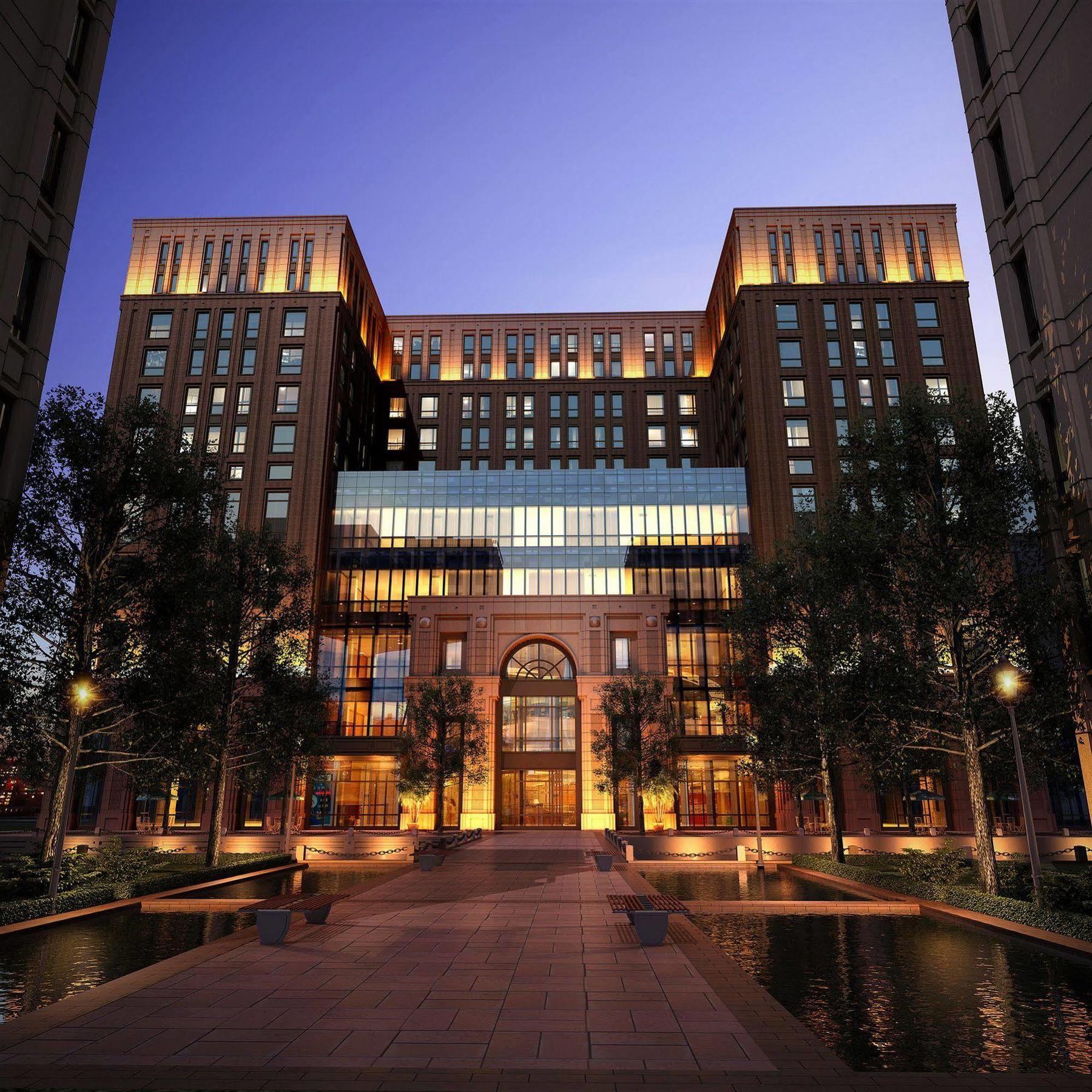 The Qube Xinqiao 5*