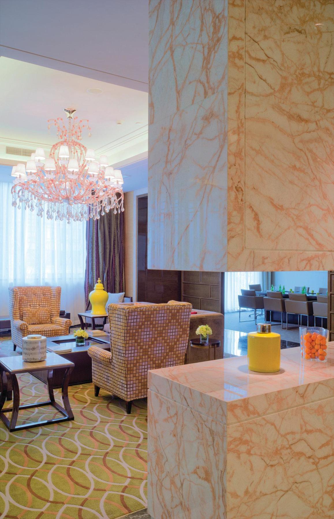 The Qube Xinqiao 5*